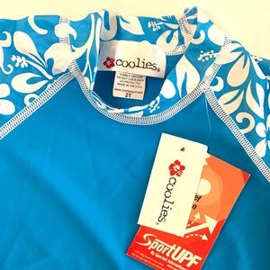 Rash guard 2 pc Girls 2T shirt and ruffle bikini bottom blue & white new SPF 50+